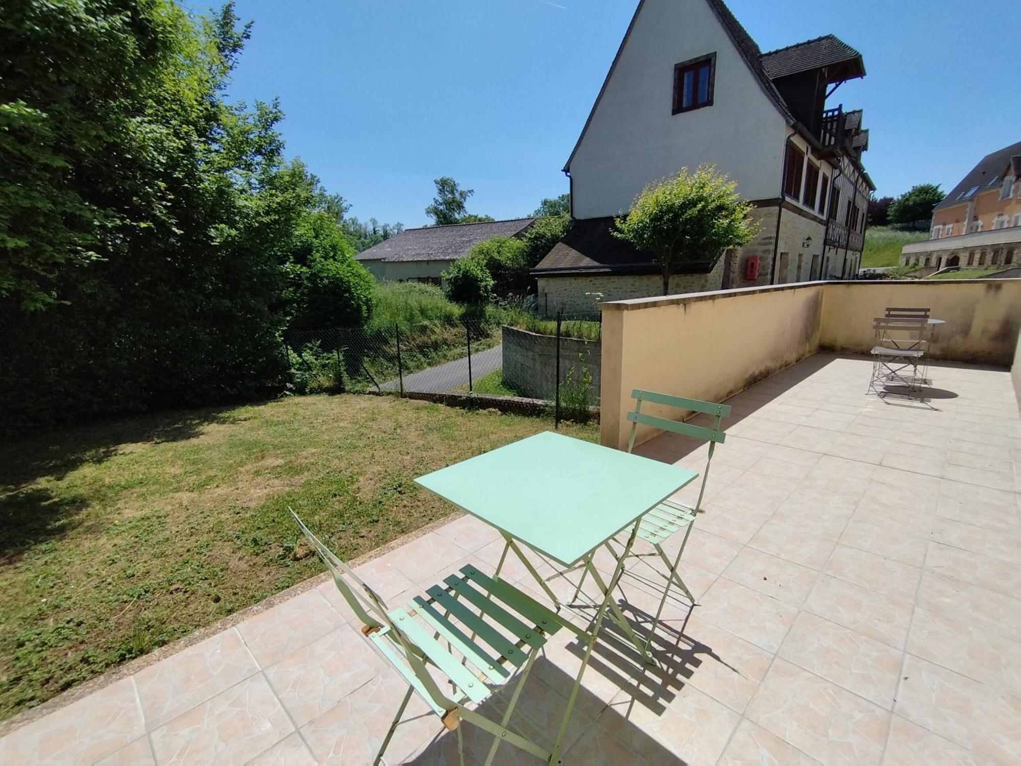 Le Haut-Val Residences Belleme Eksteriør billede