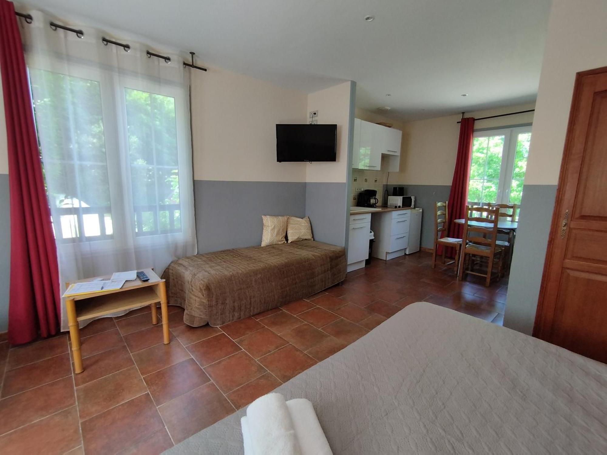 Le Haut-Val Residences Belleme Eksteriør billede